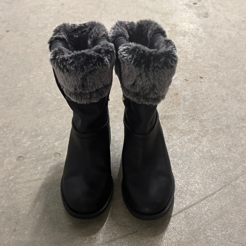 NWOT Women’s Breene Cold Weather Boots Size 5
